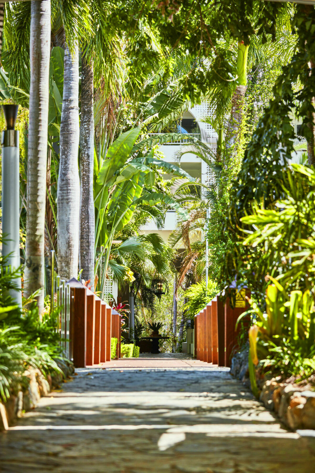 Alamanda Palm Cove By Lancemore Exterior foto